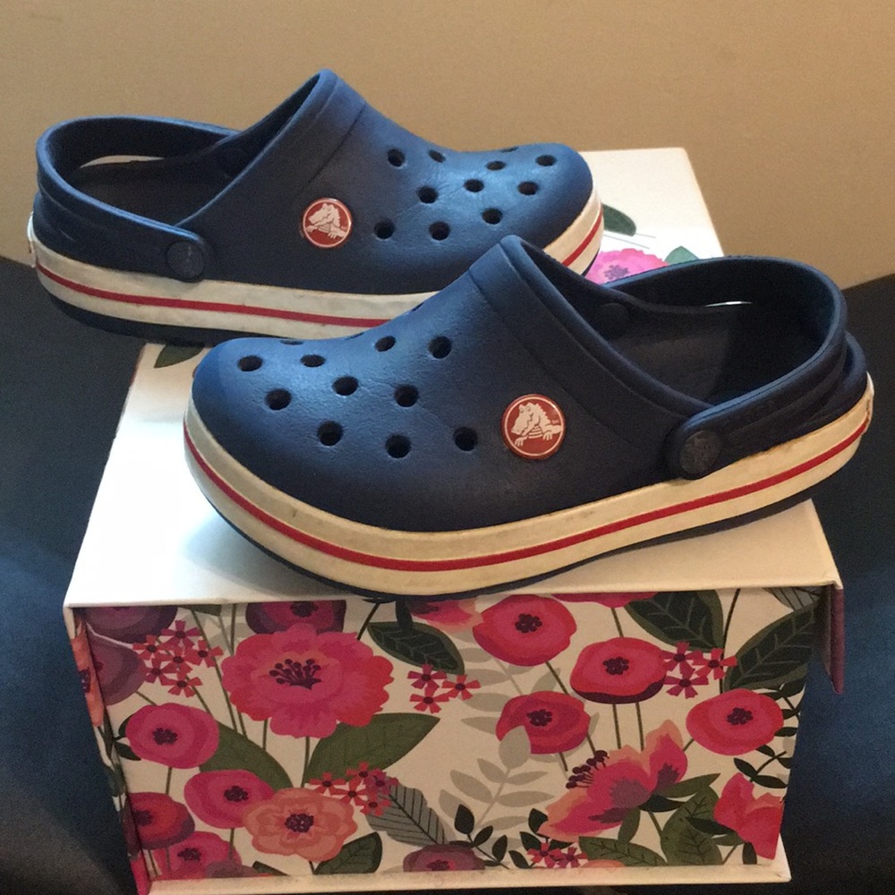 Crocs